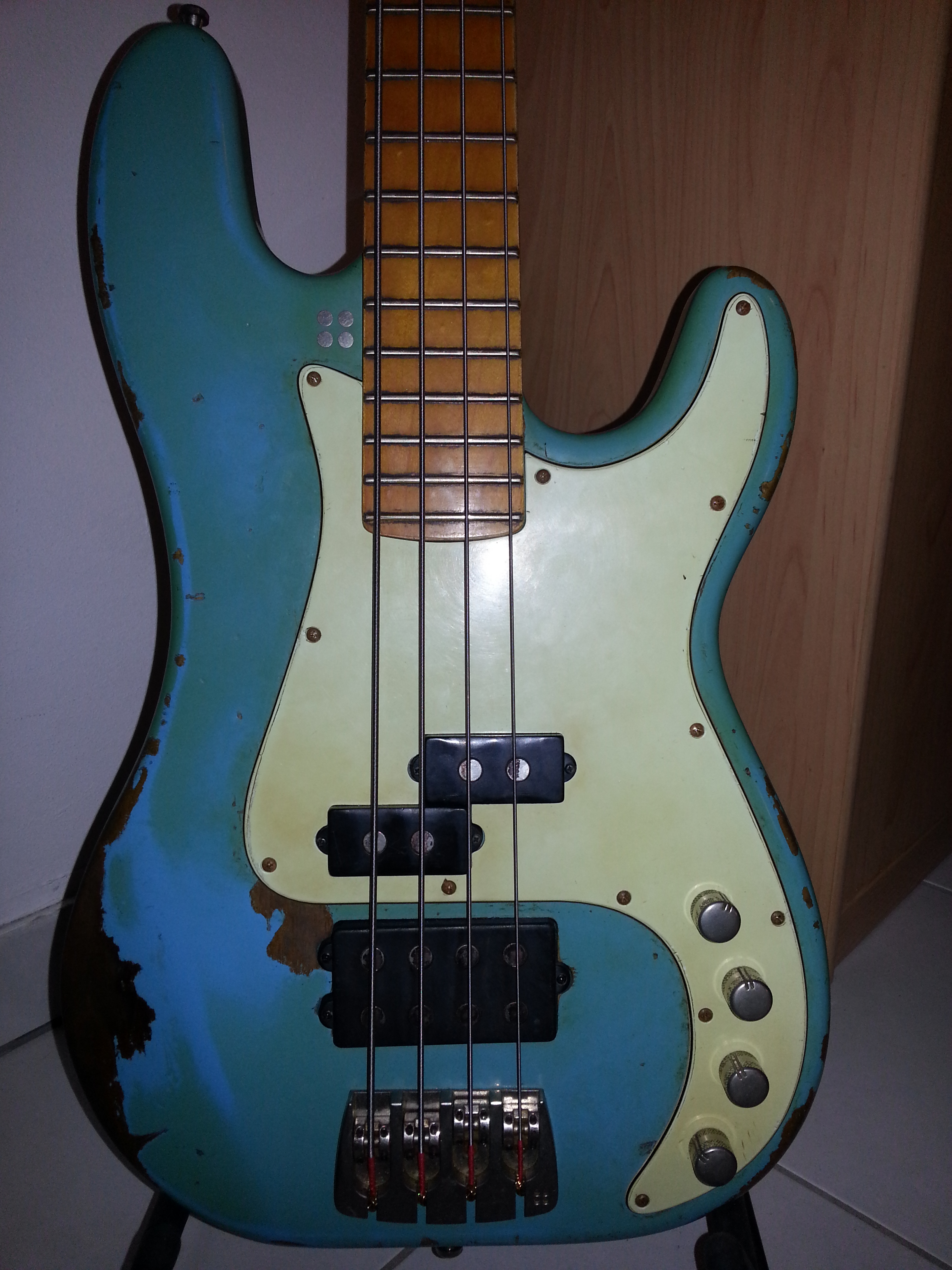 Sandberg California VM4 Masterpiece Roquefort Blue · E-Bass