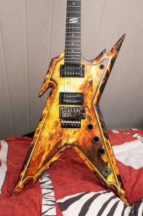 Verkaufe Dean Razorback Explosion E Gitarre