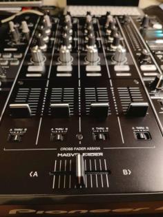 Pioneer DJM 900 Nexus 2 OVP