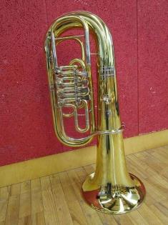 F-Tuba Cerveny CFB 651 · Tuba