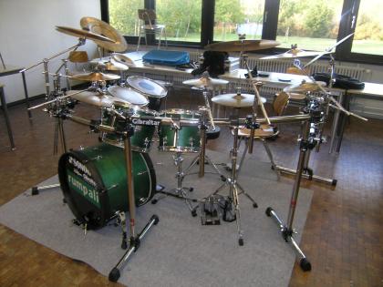 Sonor Sonic Plus II in grün gesucht