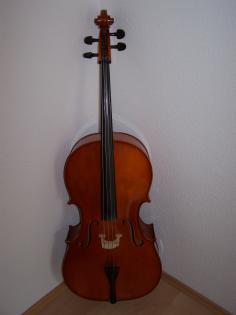 Cello von Mittenwald-Adorf