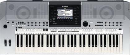 Yamaha psr s900