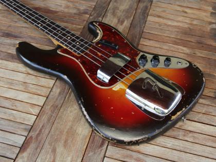 1961 Fender Jazz Bass