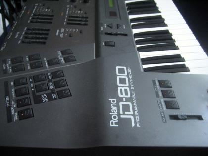 ROLAND JD 800 Digital Synthesizer