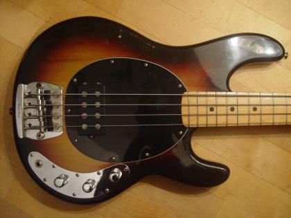 Music Man Stingray Bass