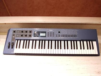 Yamaha CS 1X Synthesizer