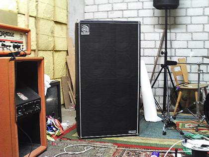 Verkaufe Ampeg SVT810E Bassbox!