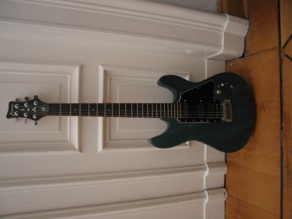 Framus Diablo Pro (custom blue)