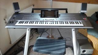 Yamaha Keyboard Tyros 5 XXL mit 76 Tasten