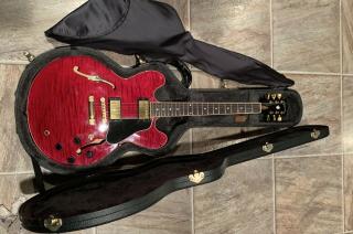 Gibson ES-335  USA