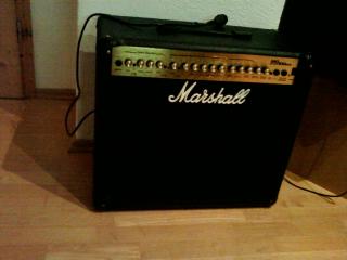 Marshall MG 100 DFX