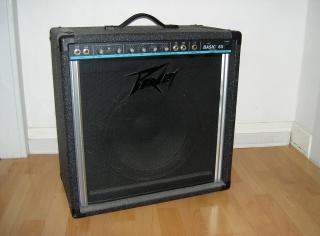 Amp PEAVEY Basic 60