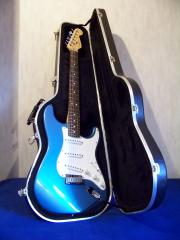 Verkaufe Fender Stratocaster Standard Modell Farbe Blau (made in US)