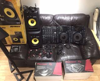 Pioneer DJ-Decks