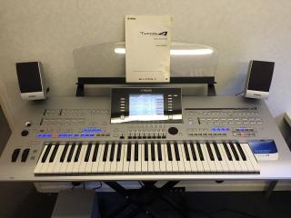 Yamaha Tyros 4 Digital Workstation