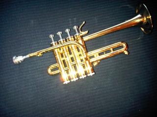 Stomvi Mahler Piccolo B/A, 24 karat vergoldet