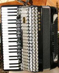 Hohner Atlantic 4s