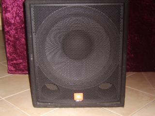 Verkaufe jbl aktiv sub 300 watt RMS 4 Ohm