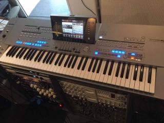 Yamaha Tyros 5 mit 76 Tasten Top ! mit Erweiterung