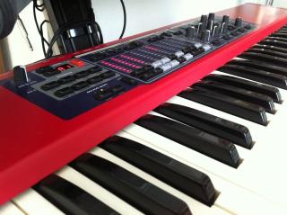 Clavia Nord Electro 2 61 inkl. Original Nord Gigbag