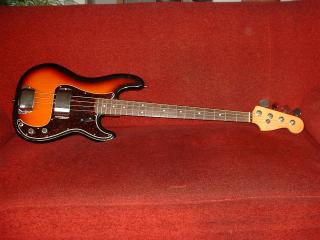 FENDER American Standard Precision Bass