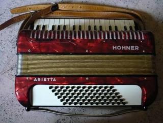 Hohner Ariette Akkordeon Dachbodenfund