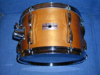 Suche ein Yamaha 9000er Realwood 10 Tom ...