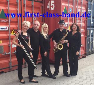 FIRST CLASS BAND BREMEN - Top Partymusik Live = Wir schaffen Erinnerungen !